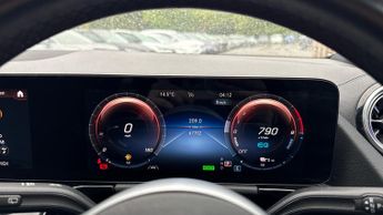 Mercedes-Benz GLA-Class GLA 250e Exclusive Edition Premium Plus 5dr Auto (Heated Front S