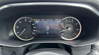 Jaguar F-PACE 2.0 P250 R-Dynamic SE 5dr Auto AWD - Sliding Panoramic roof -
