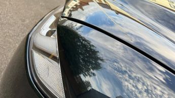 Jaguar F-PACE 2.0 P250 R-Dynamic SE 5dr Auto AWD - Sliding Panoramic roof -