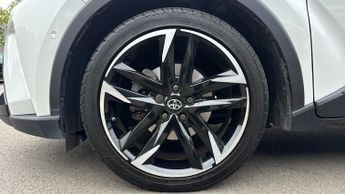 Toyota C-HR 1.8 Hybrid GR Sport 5dr CVT