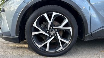 Toyota C-HR 1.8 Hybrid Design 5dr CVT