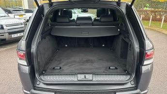 Land Rover Range Rover Sport 3.0 SDV6 Autobiography Dynamic 5dr Auto With Climate Front Seats