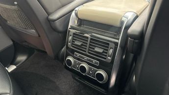 Land Rover Range Rover Sport 3.0 SDV6 Autobiography Dynamic 5dr Auto With Climate Front Seats