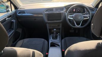 Volkswagen Tiguan 1.4 TSI eHybrid Elegance 5dr DSG with 1 Owner  Panoramic Roof  R