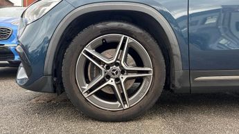 Mercedes-Benz GLA-Class GLA 220d 4Matic AMG Line 5dr Auto