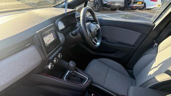 Renault Clio 1.6 E-TECH full hybrid 145 Techno 5dr Auto