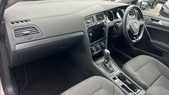 Volkswagen Golf 1.5 TSI EVO 150 Match Edition 5dr DSG (Front/Rear Parking Sensor