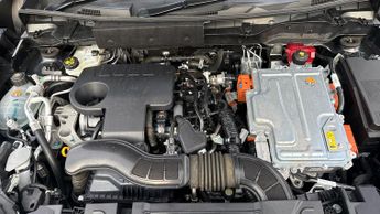 Nissan Juke 1.6 Hybrid N-Connecta 5dr Auto (Rear Parking Camera)(Navigation)