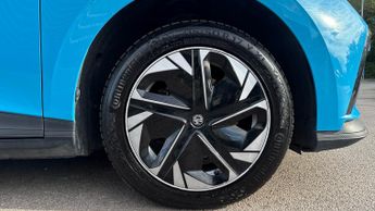 MG MG4 EV 125kW SE EV 51kWh 5dr Auto (Rear Parking Sensors)(Apple Carplay/