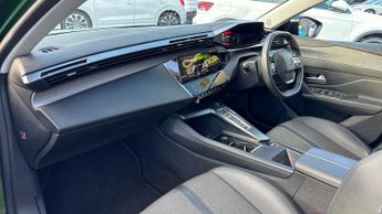 Peugeot 308 1.2 PureTech Allure Premium 5dr EAT8 (Keyless Go)(Navigation)(Du