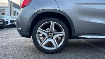 Mercedes-Benz GLA-Class GLA 200 AMG Line Executive 5dr Auto (PARKTRONIC Park Assist)(Hea