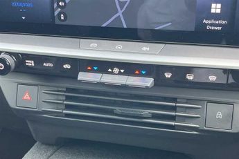 Vauxhall Grandland Electric 73kWh Ultimate SUV 5dr Electric Auto (213 ps)