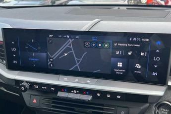 Vauxhall Grandland Electric 73kWh Ultimate SUV 5dr Electric Auto (213 ps)