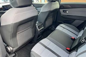 Vauxhall Grandland Electric 73kWh Ultimate SUV 5dr Electric Auto (213 ps)