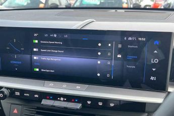 Vauxhall Grandland Electric 73kWh Ultimate SUV 5dr Electric Auto (213 ps)