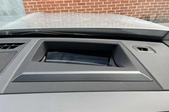 Vauxhall Grandland Electric 73kWh Ultimate SUV 5dr Electric Auto (213 ps)