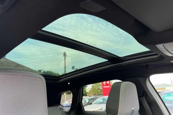 Vauxhall Grandland Electric 73kWh Ultimate SUV 5dr Electric Auto (213 ps)