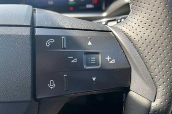 Vauxhall Grandland Electric 73kWh GS SUV 5dr Electric Auto (213 ps)