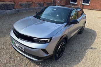 Vauxhall Mokka Electric 54kWh Ultimate SUV 5dr Electric Auto (156 ps)