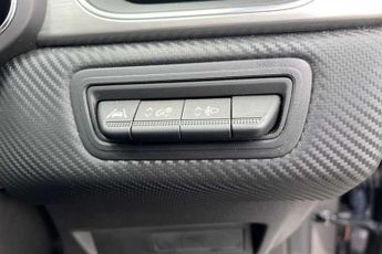 Renault Captur 1.6 E-TECH (145 PS) RS Line 5 Door Petrol Hybrid SUV Automatic *