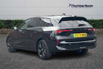 Vauxhall Astra Electric 54kWh GS Sports Tourer 5dr Electric Auto (156 ps)
