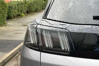 Peugeot 3008 1.2i PureTech (130 PS) GT Premium 5 Door Petrol SUV Automatic **