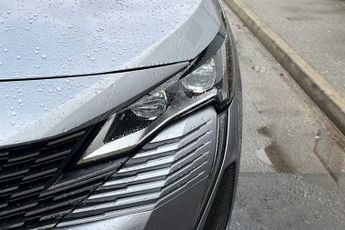 Peugeot 3008 1.2i PureTech (130 PS) GT Premium 5 Door Petrol SUV Automatic **