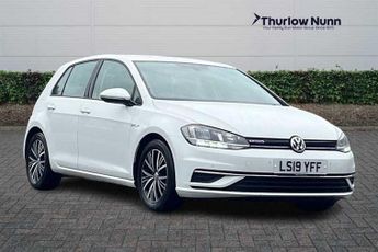 Volkswagen Golf 1.5 TSi EVO (130 PS) SE Navigation 5 Door Petrol Hatchback Autom
