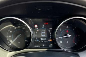 JAGUAR XF 2.0d Portfolio Saloon 4dr Diesel Auto Euro 6 (s/s) (180 ps)