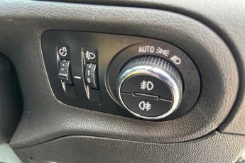 VAUXHALL GRANDLAND X 1.2 Turbo SE SUV 5dr Petrol Manual Euro 6 (s/s) (130 ps)