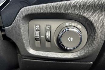 VAUXHALL CORSA 1.2 SE Hatchback 5dr Petrol Manual Euro 6 (75 ps)