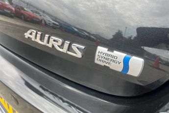 TOYOTA AURIS 1.8 VVT-h Excel Hatchback 5dr Petrol Hybrid CVT Euro 5 (s/s) (13