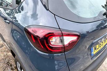 RENAULT CAPTUR 0.9 TCE 90 Play 5dr