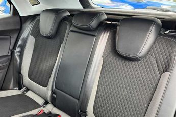 VAUXHALL GRANDLAND X 1.2 Turbo GPF Tech Line Nav SUV 5dr Petrol Manual Euro 6 (s/s) (