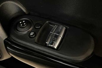 MINI Electric Hatch Cooper SE 32.6kWh Level 2 Hatchback 3dr Electric Auto (184 ps)