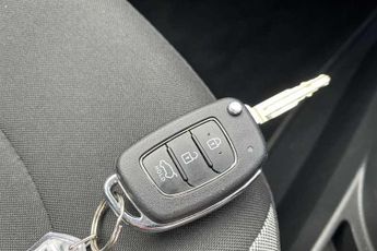 HYUNDAI i10 1.0 Advance Hatchback 5dr Petrol Manual Euro 6 (s/s) (63 ps)