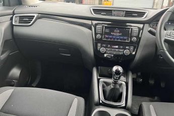 NISSAN QASHQAI 1.3 DIG-T Acenta Premium SUV 5dr Petrol Manual Euro 6 (s/s) (140