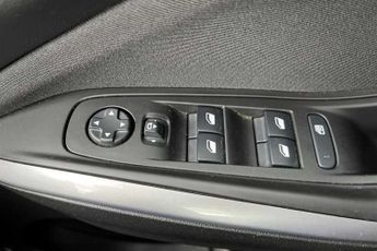 VAUXHALL GRANDLAND X 1.2 Turbo SE Premium SUV 5dr Petrol Auto Euro 6 (s/s) (130 ps)