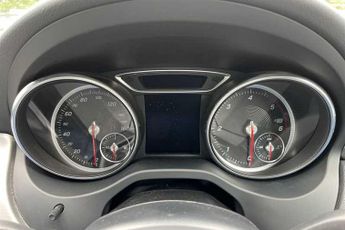 MERCEDES-BENZ GLA 2.1 GLA200d AMG Line (Executive) SUV 5dr Diesel 7G-DCT 4MATIC Eu