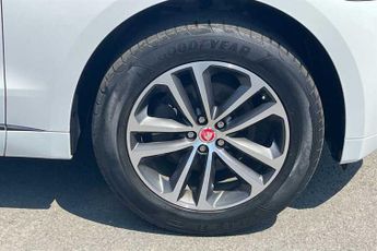 JAGUAR F-PACE 2.0 D165 R-Sport SUV 5dr Diesel Manual Euro 6 (s/s) (163 ps)
