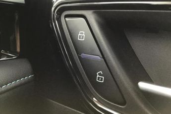 MG MG5 61.1kWh SE Long Range Estate 5dr Electric Auto (156 ps)