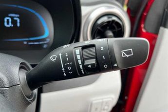 HYUNDAI i10 1.0 Premium Hatchback 5dr Petrol Auto Euro 6 (s/s) (63 ps)