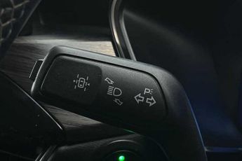 FORD KUGA 2.5 Duratec 14.4kWh Vignale SUV 5dr Petrol Plug-in Hybrid CVT Eu