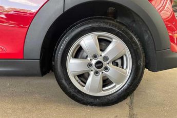 MINI HATCH 1.5 Cooper Classic Hatchback 5dr Petrol Steptronic Euro 6 (s/s) 