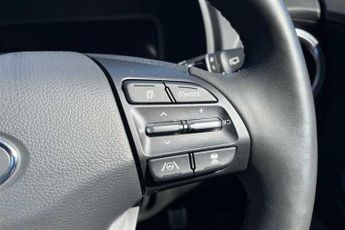 HYUNDAI KONA 64kWh Premium SUV 5dr Electric Auto (10.5kW Charger) (204 ps)