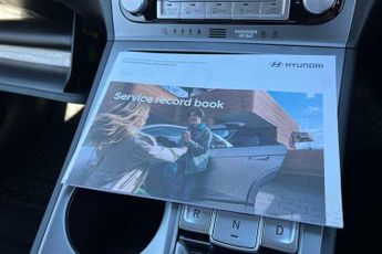 HYUNDAI KONA 64kWh Premium SUV 5dr Electric Auto (10.5kW Charger) (204 ps)