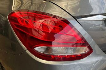 MERCEDES-BENZ C CLASS C180 SE 4dr Auto