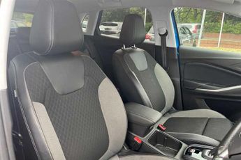 VAUXHALL GRANDLAND 1.6 Hybrid Elite 5dr Auto