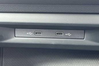 VOLKSWAGEN GOLF 1.5 TSI R-Line Hatchback 5dr Petrol Manual Euro 6 (s/s) (150 ps)