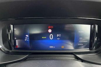 VAUXHALL COMBO LIFE Electric 52kWh Ultimate MPV 5dr Electric Auto (7.4kW Charger) (136 ps)
